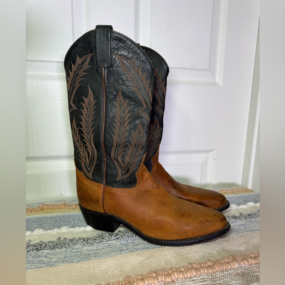 Vintage Tony Lama Black and Brown Western Boots